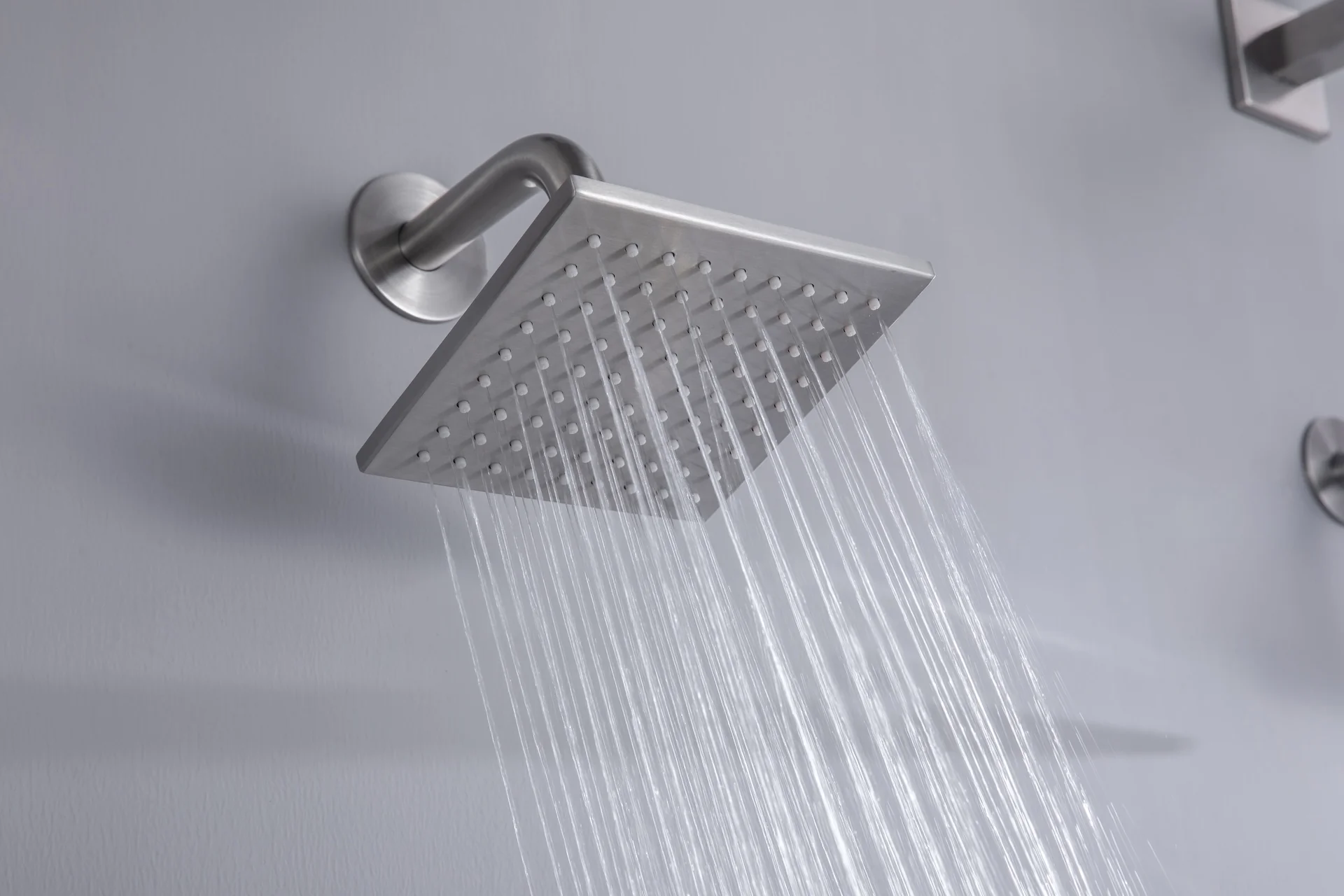 24 inch flush mount rainfall waterfall shower head 6 way thermostatic shower faucet with handle wand and Body Jet and dual regular headss - Image 34