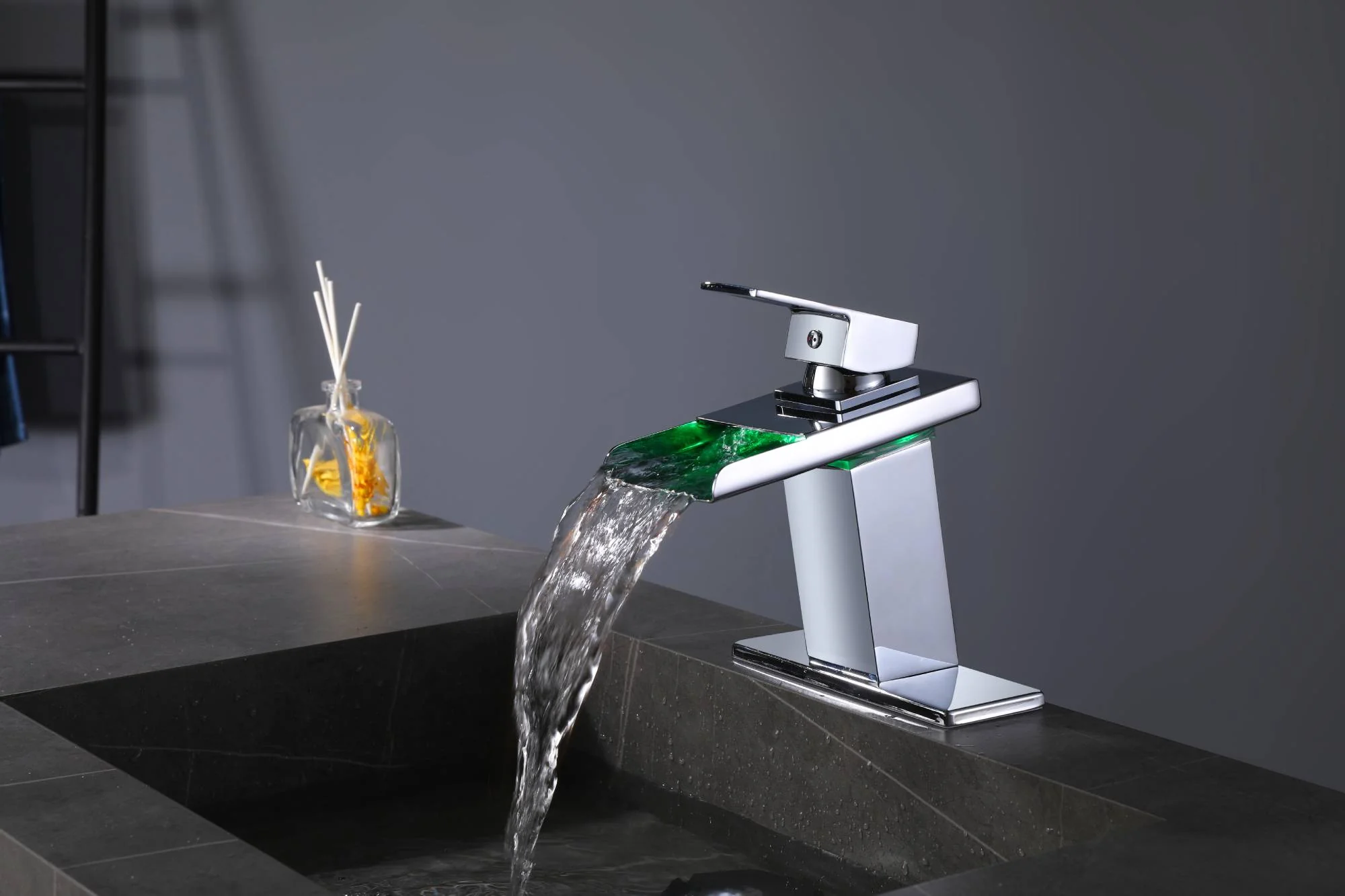 Chrome waterfall 3 LED light single handle brass bathroom faucet with pop up brass drain - Image 6