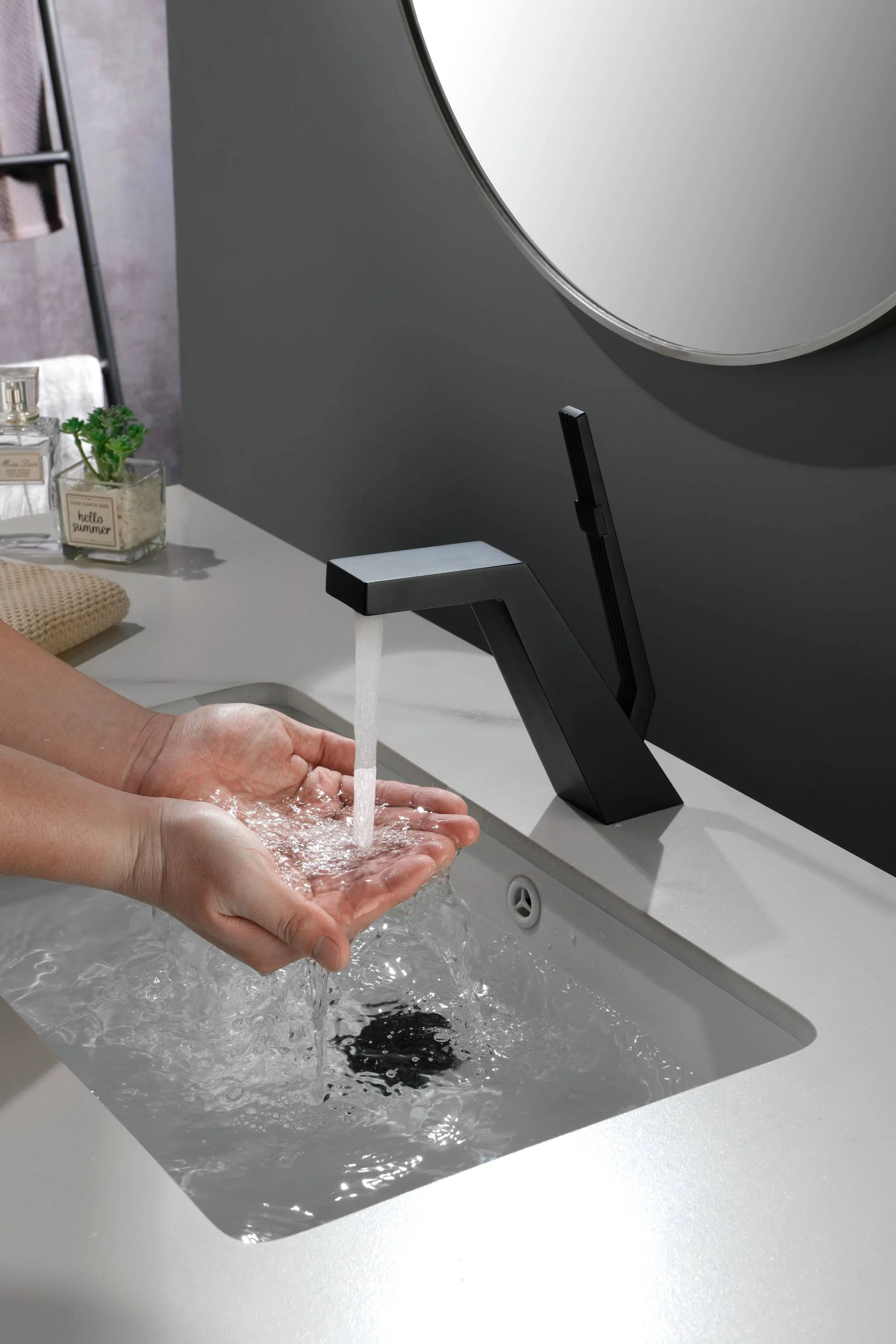 Brushed Gold or matte black or brushed nickel Bathroom Sink Faucet single handle with pop up overflow brass drain - Image 13