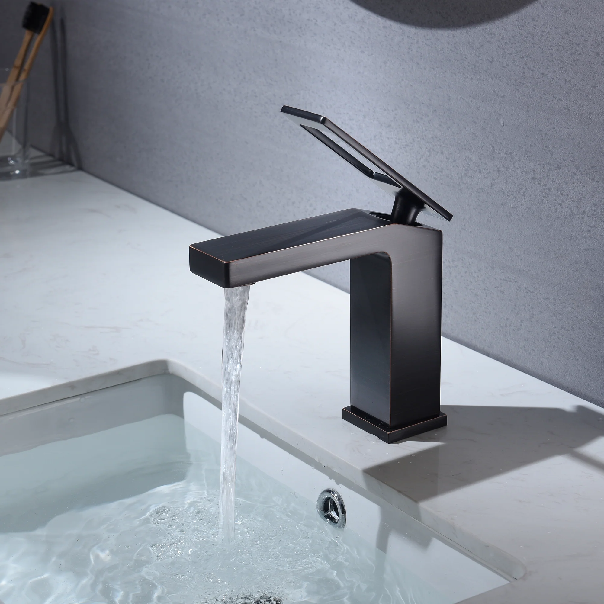 Oil Rubbered Bronze Bathroom Sink Faucet single handle with pop up overflow brass drain - Image 3