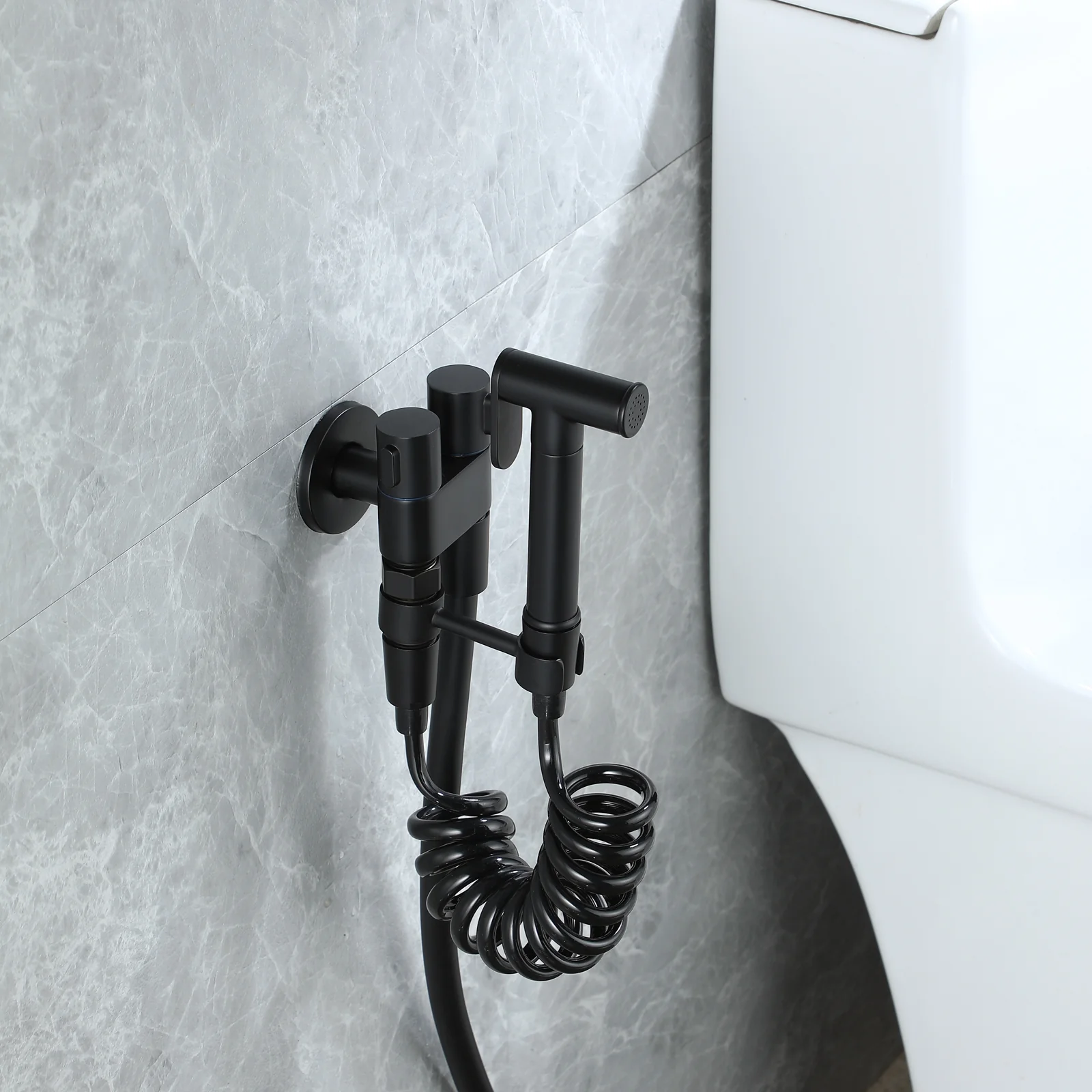 Two-Function Handheld Bidet Sprayer: Versatile and Convenient Hygiene Solution - Image 7