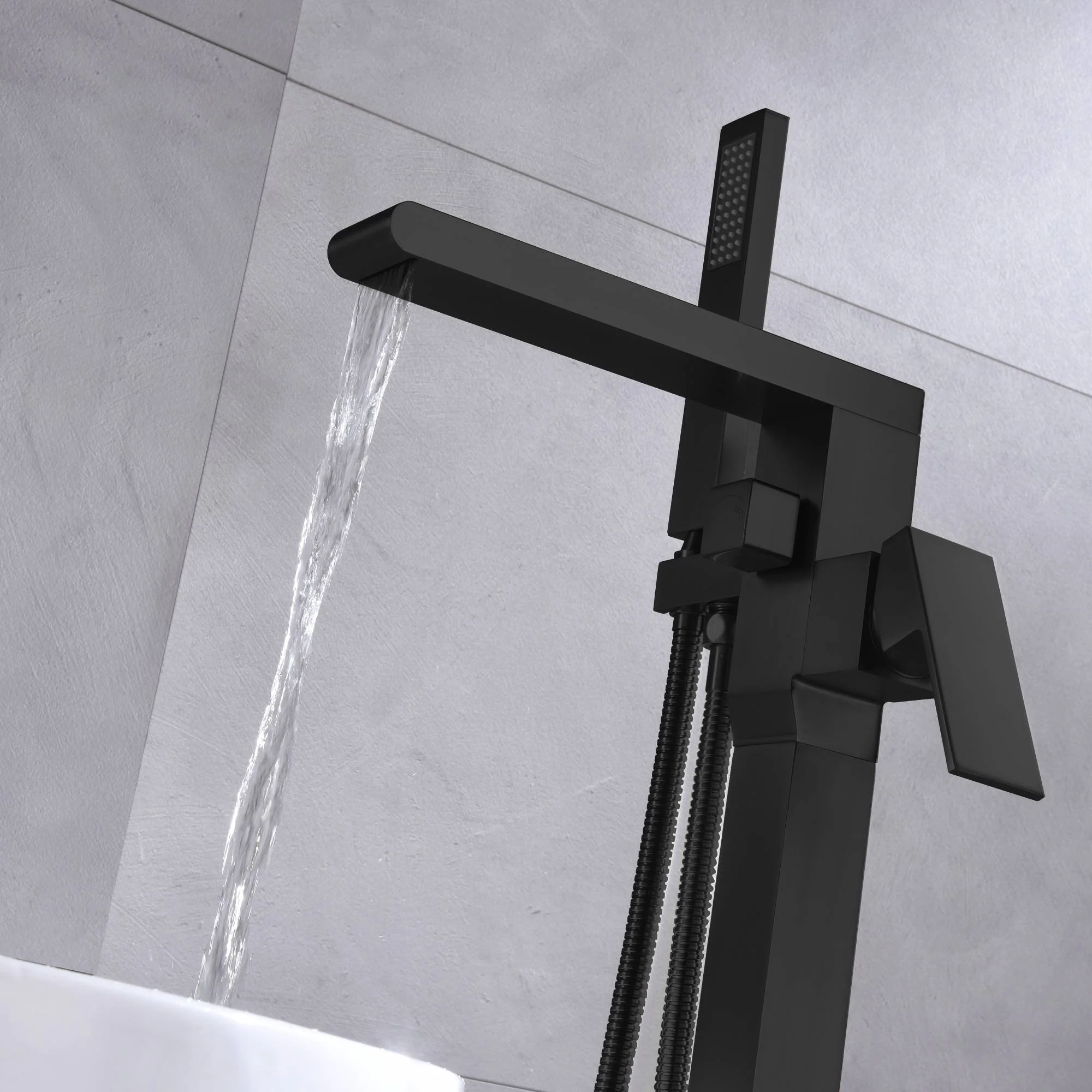 Waterfall pressure balance Matte Black Freestanding Single Handle Bathtub Faucet with Handheld Sprayer - Image 3