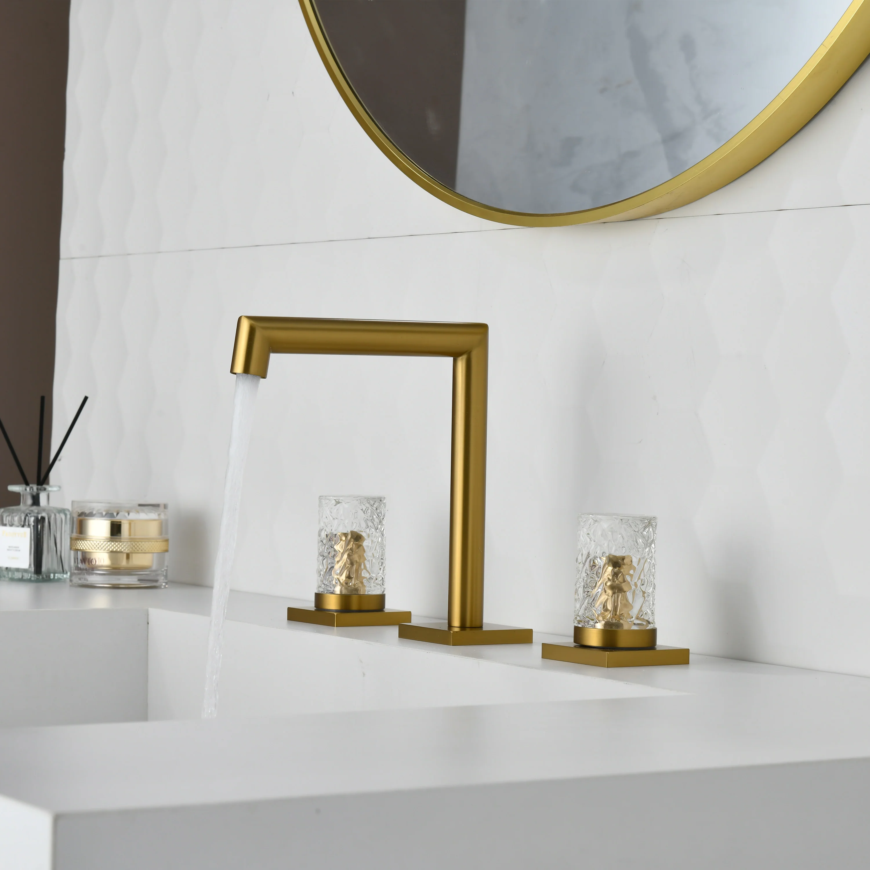 Crystal handle 3-hole deck-mount sink faucet, include a pop-up drain with overflow - Image 10