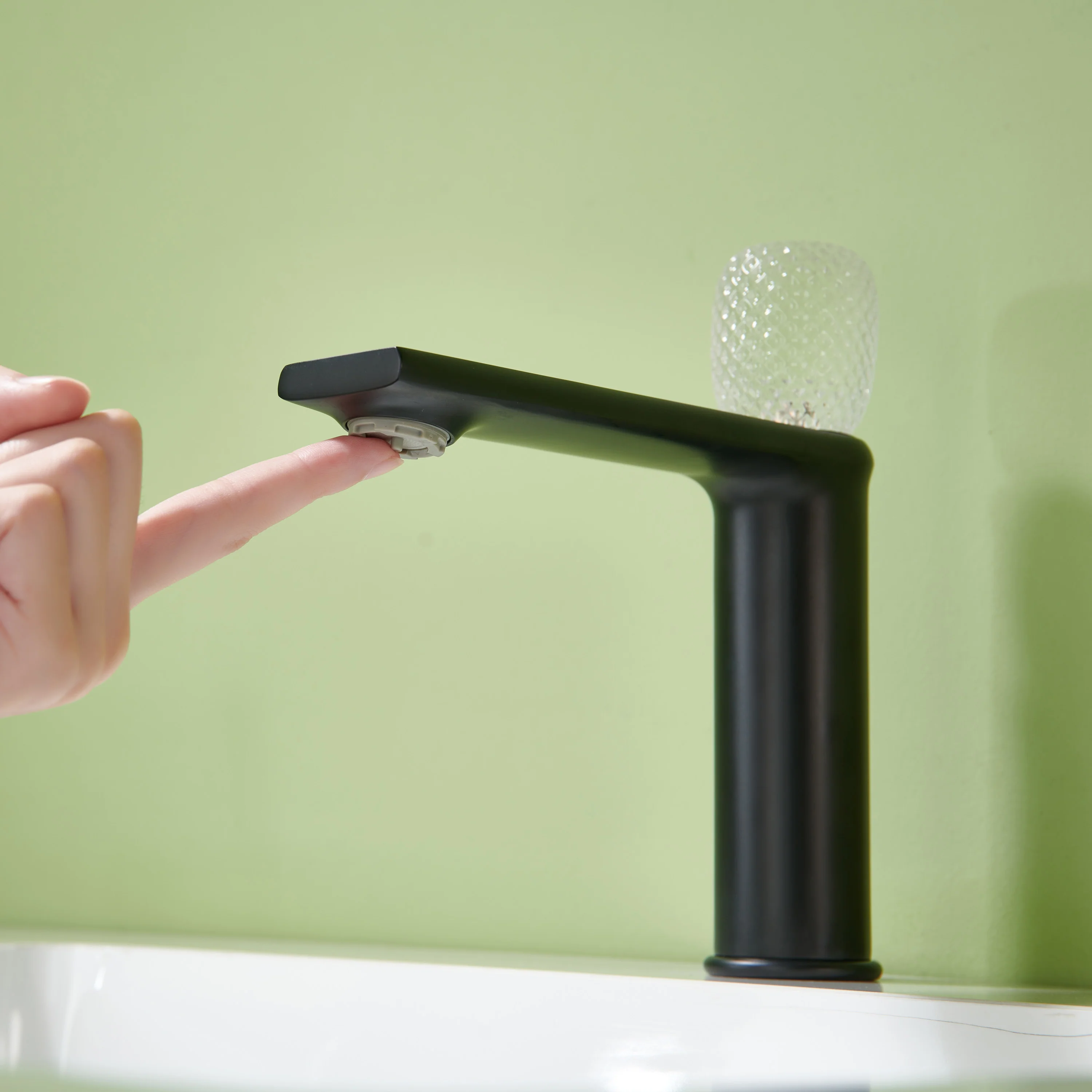 Lumina crystal Single Handle Single Hole Bathroom Sink Faucet with Pop up drain overflow - Image 18