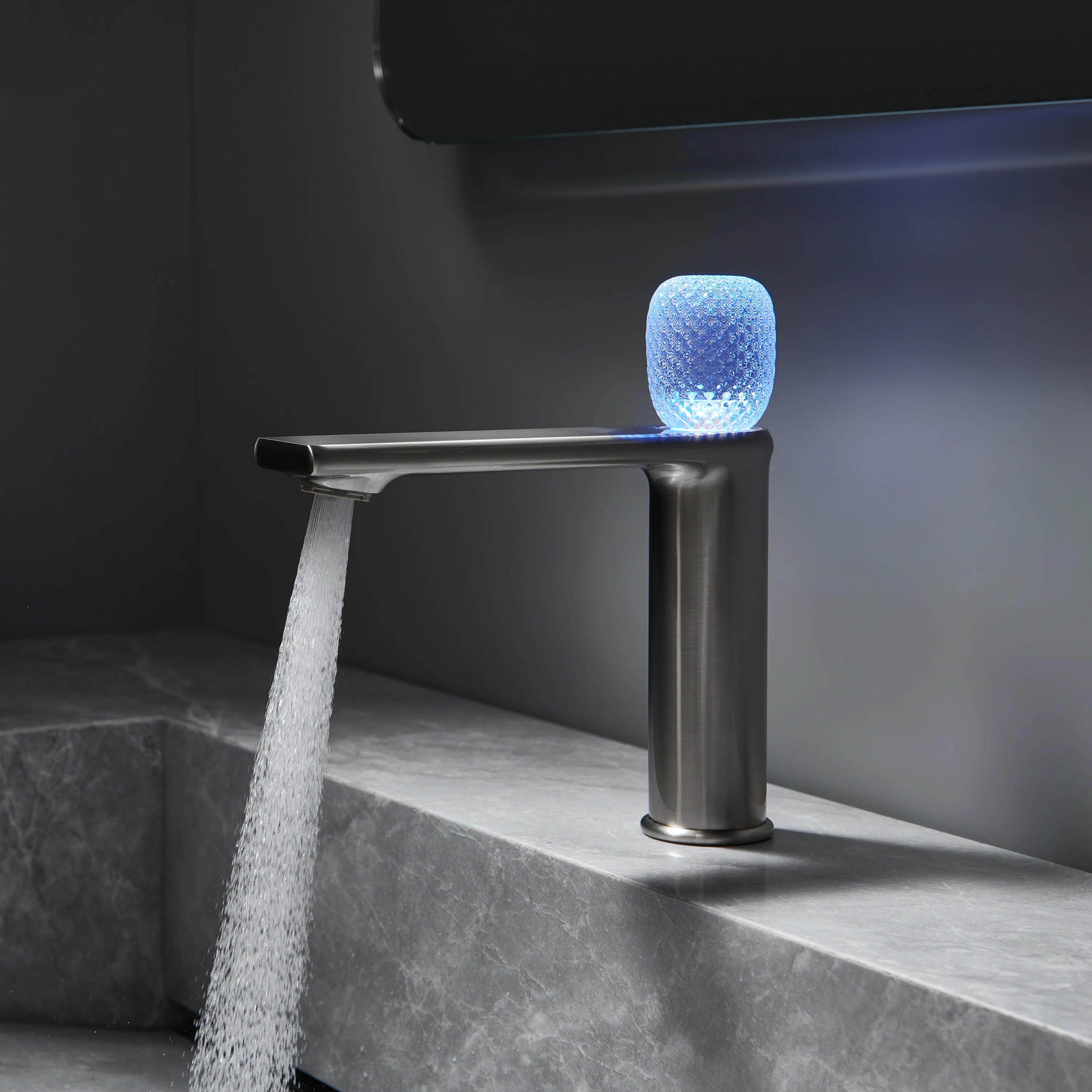 Lumina crystal Single Handle Single Hole Bathroom Sink Faucet with Pop up drain overflow - Image 4