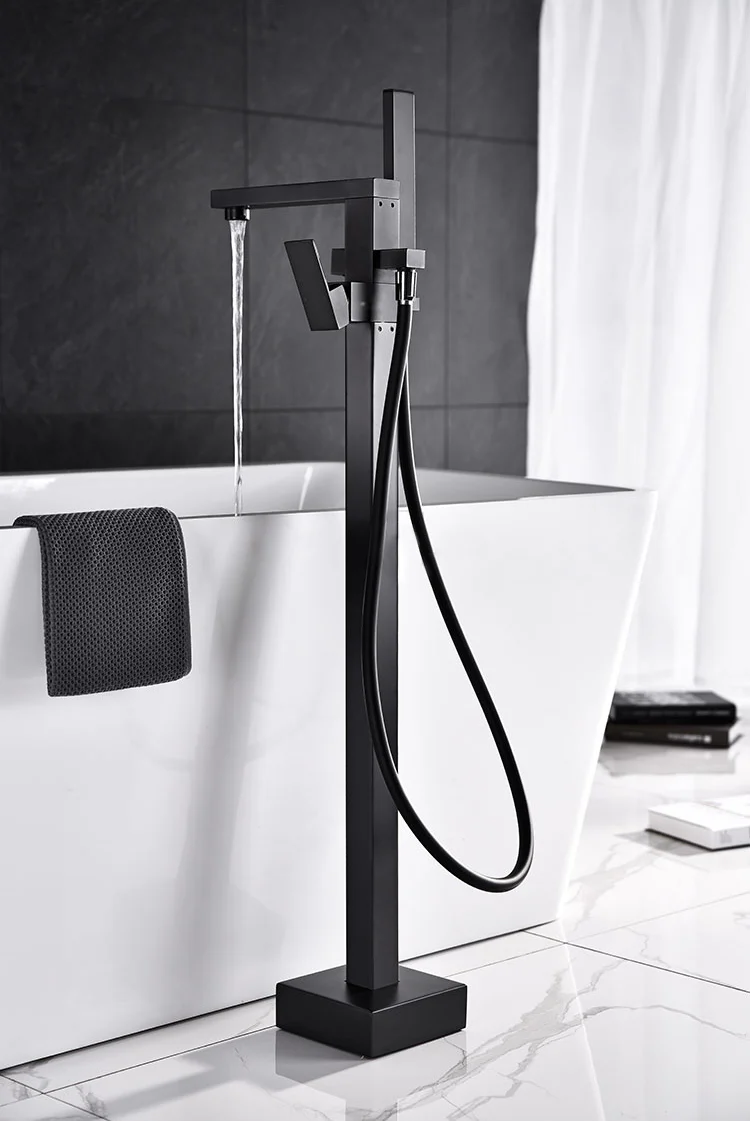 Matte Black Freestanding Single Handle Bathtub Faucet: Featuring a Handheld Sprayer for Added Convenience and Style - Image 3