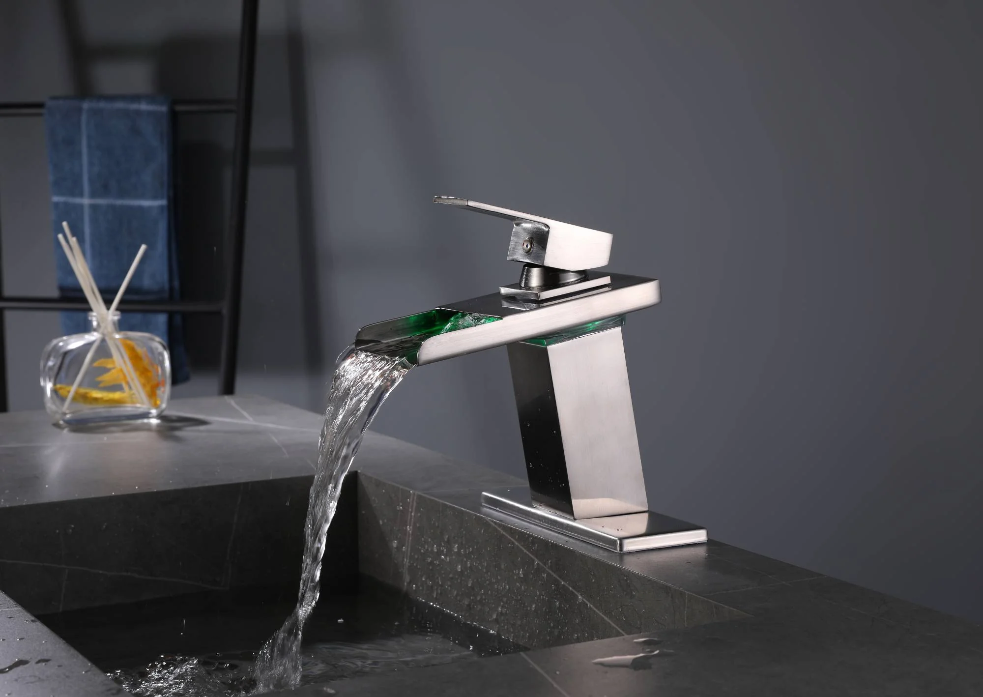 Brushed nickel waterfall 3 LED light single handle brass bathroom faucet with pop up brass drain - Image 4